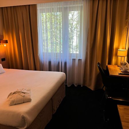 Amber Blue Wellness & Spa (Adults Only) คาร์เวีย ภายนอก รูปภาพ