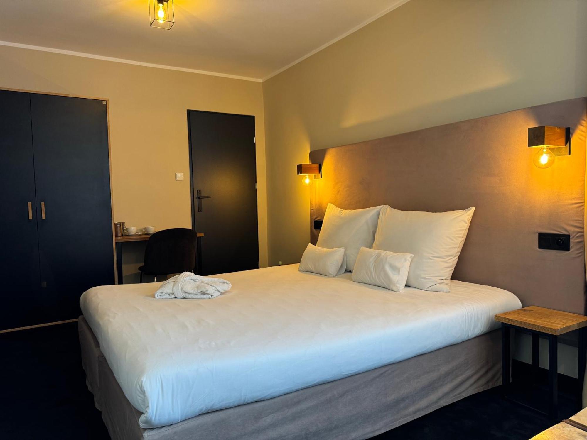 Amber Blue Wellness & Spa (Adults Only) คาร์เวีย ภายนอก รูปภาพ