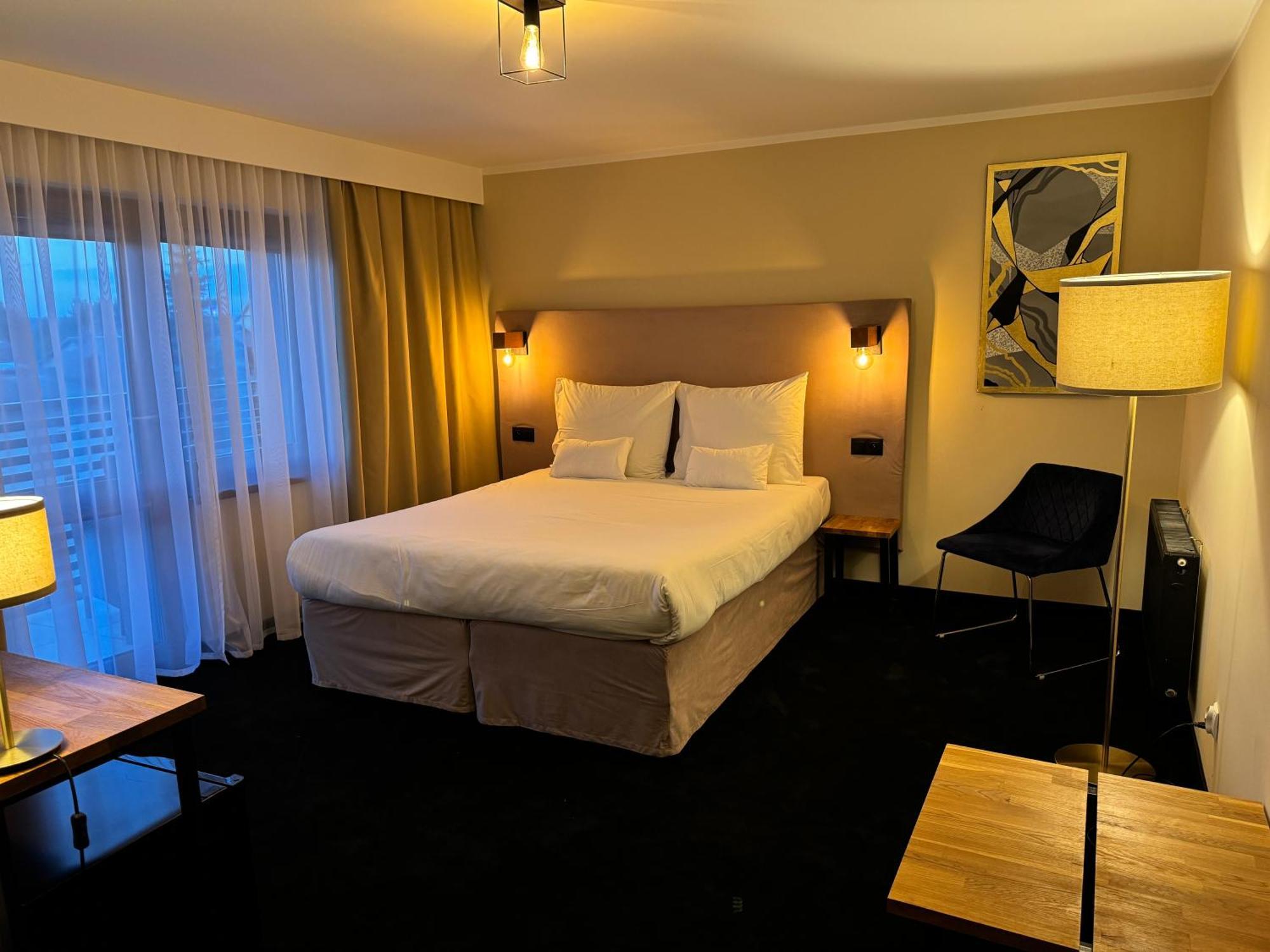 Amber Blue Wellness & Spa (Adults Only) คาร์เวีย ภายนอก รูปภาพ